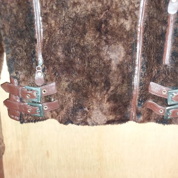 Sexy Women's Grande Pieles Leather Jacket with Beaver Fur Collar - Picture 5 of 8